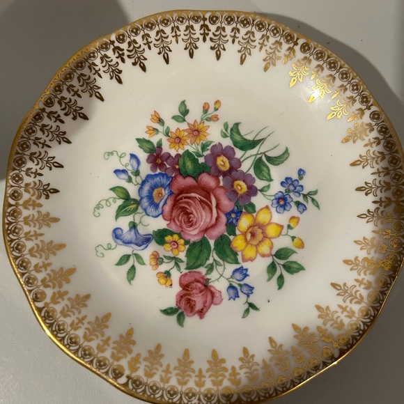 Queen Anne Fine Bone China England - Picture 9 of 11